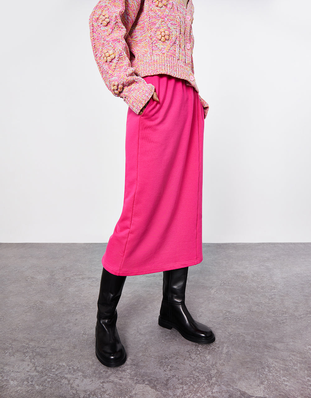 Elastic Waist Midi Skirt