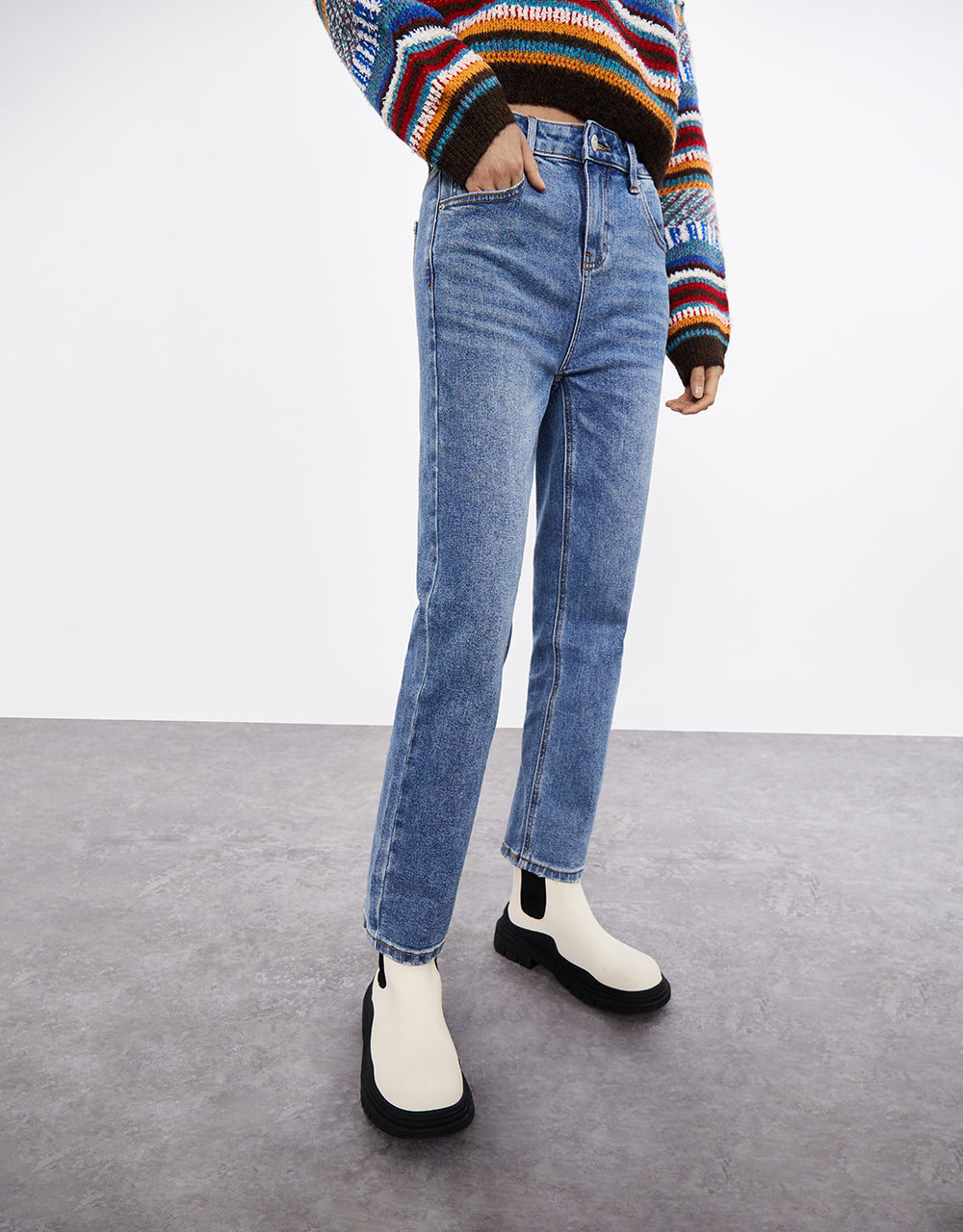 Mid Waist Straight Jeans