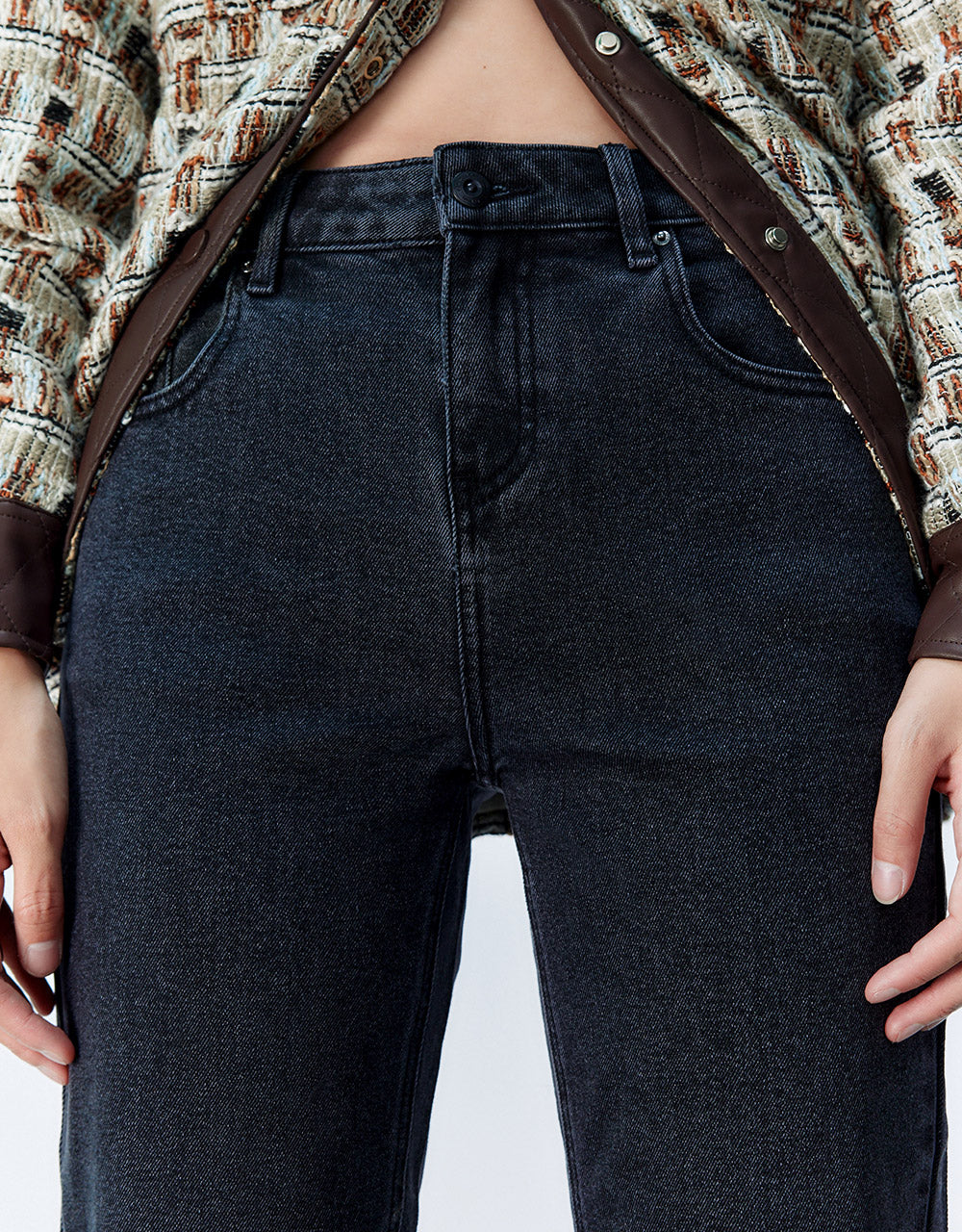 Mid Waist Straight Jeans