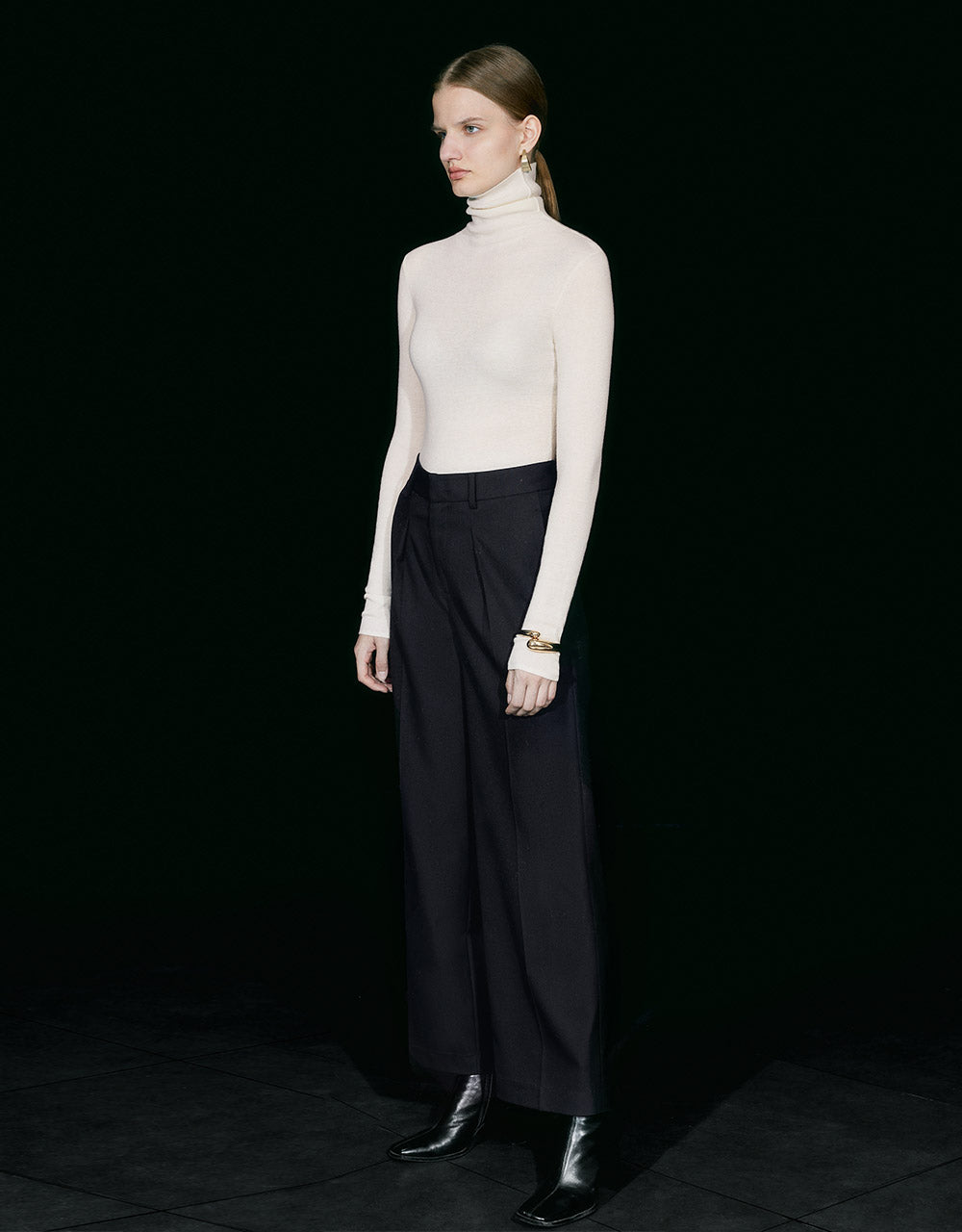 Pleated Wide Leg Pants