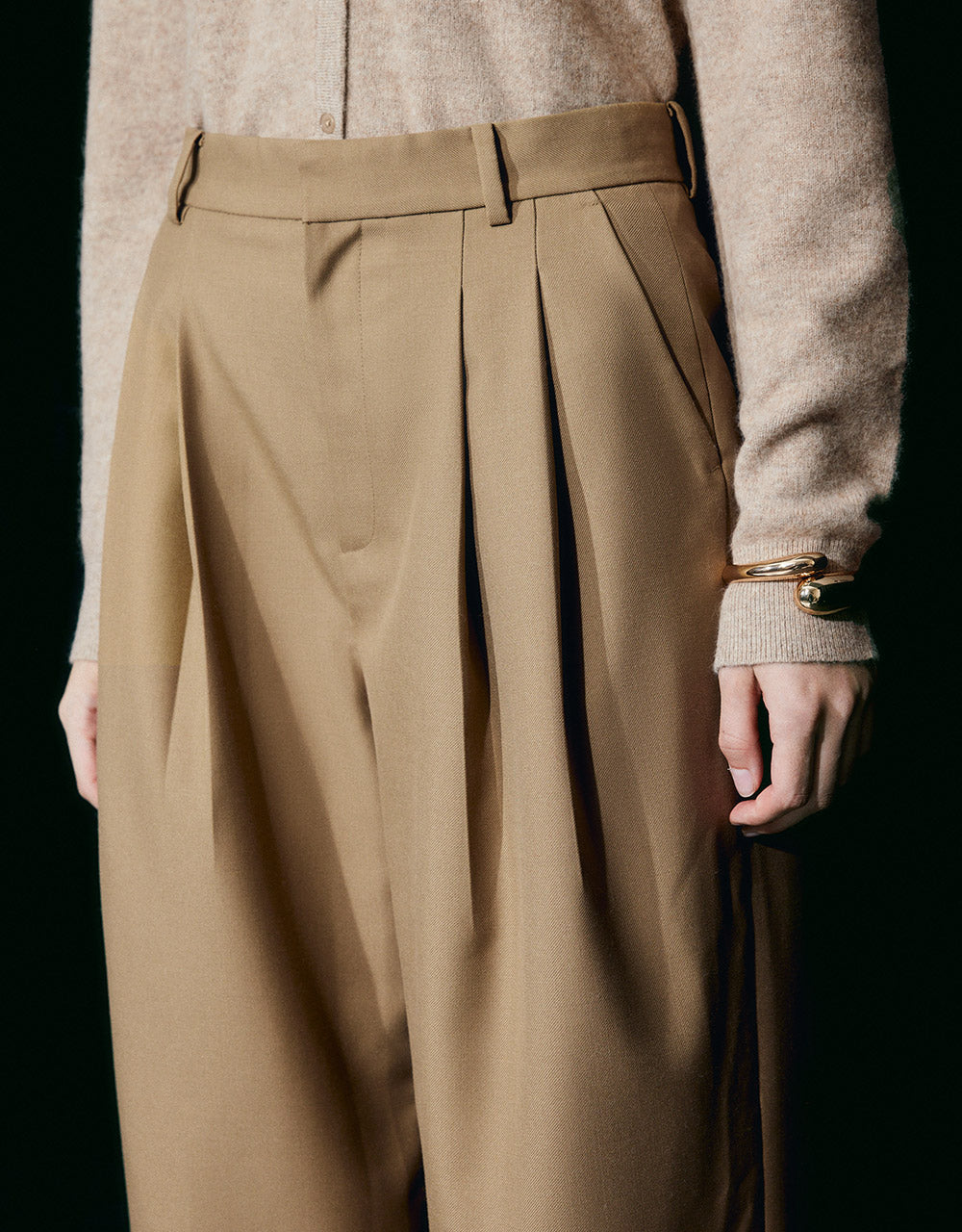Pleated Wide Leg Pants
