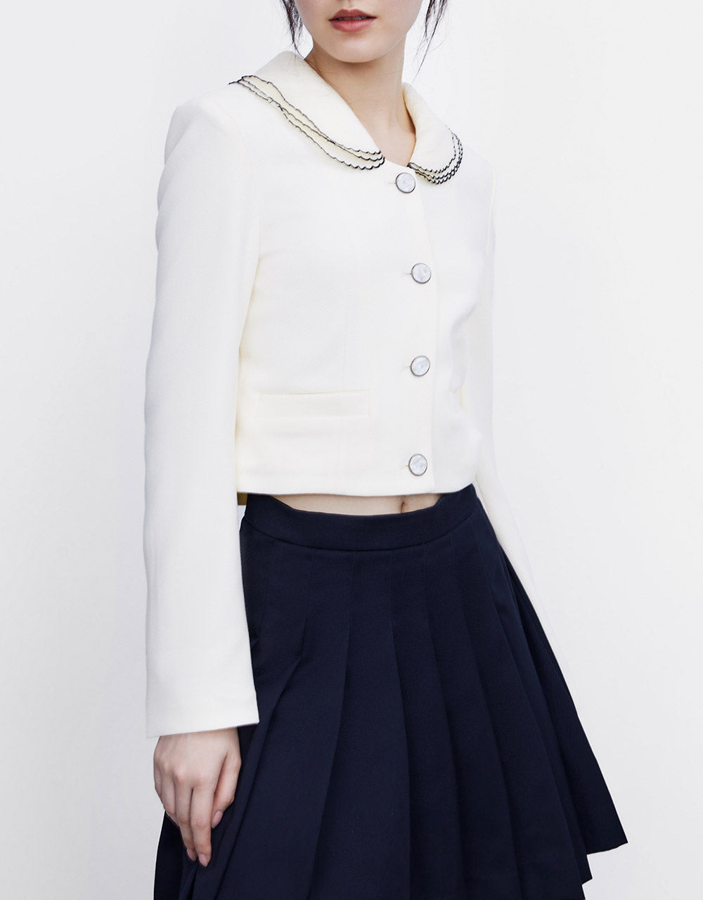 Contrast Trim Cropped Jacket