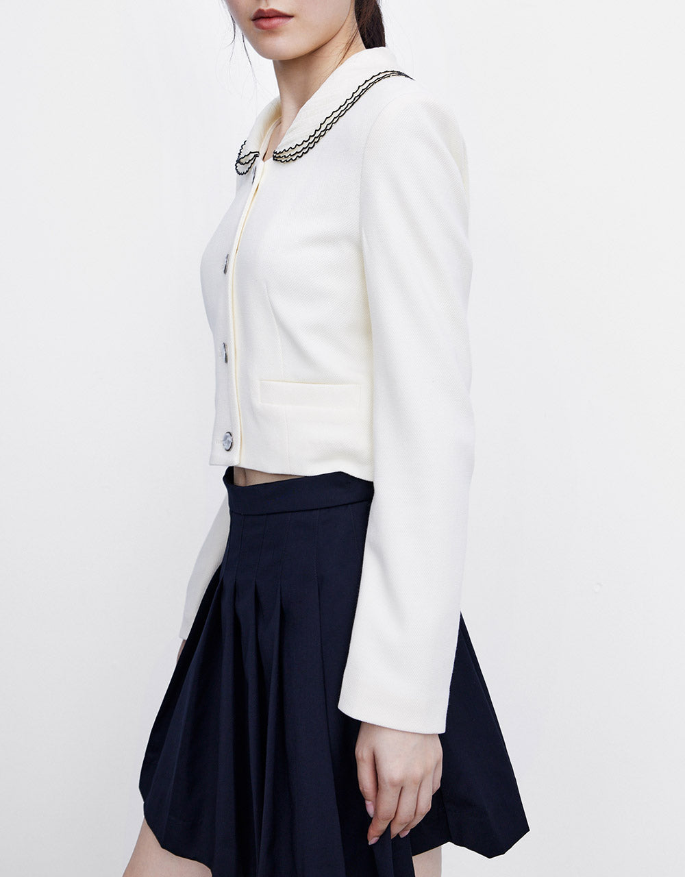 Contrast Trim Cropped Jacket