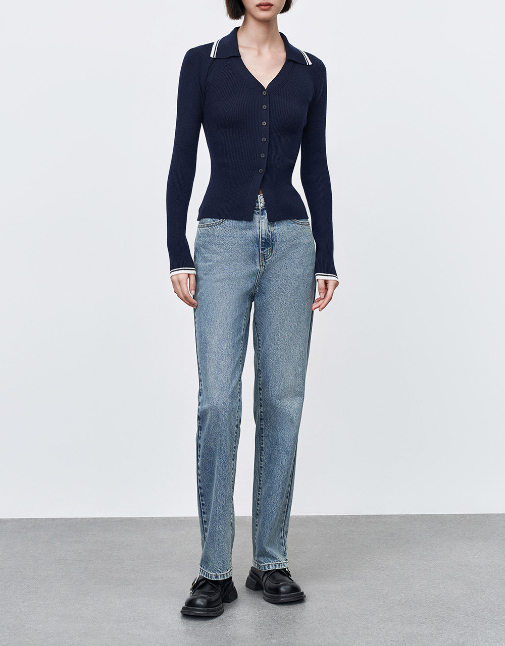 Contrast Trim Knit Top