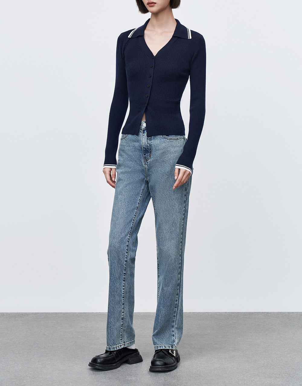 Contrast Trim Knit Top