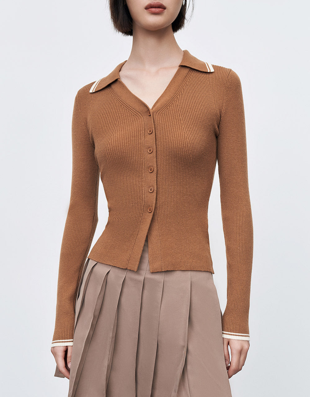 Contrast Trim Knit Top