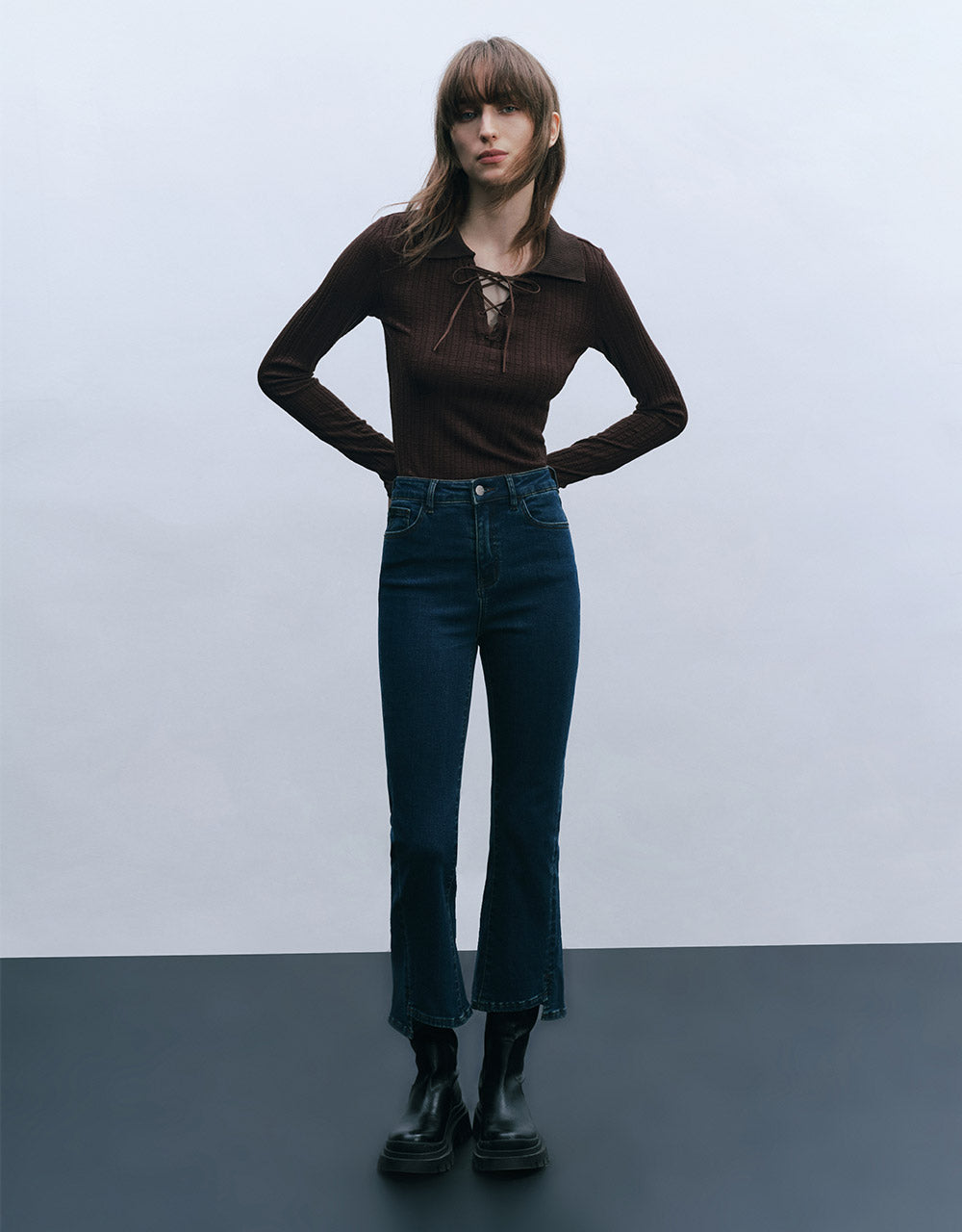 Asymmetrical Hem Cropped Flare Jeans