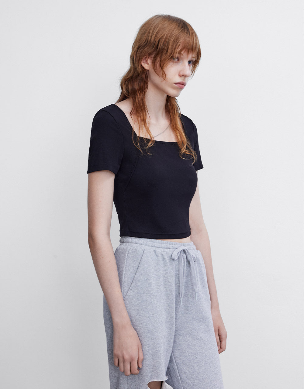 Cropped T-Shirt With Chain