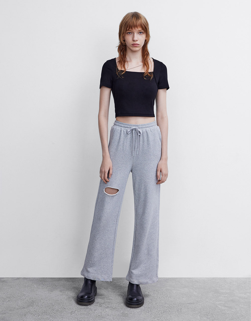 Cropped T-Shirt With Chain