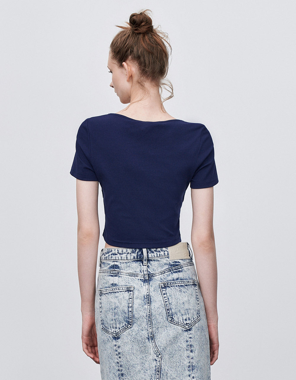 Cropped T-Shirt With Chain