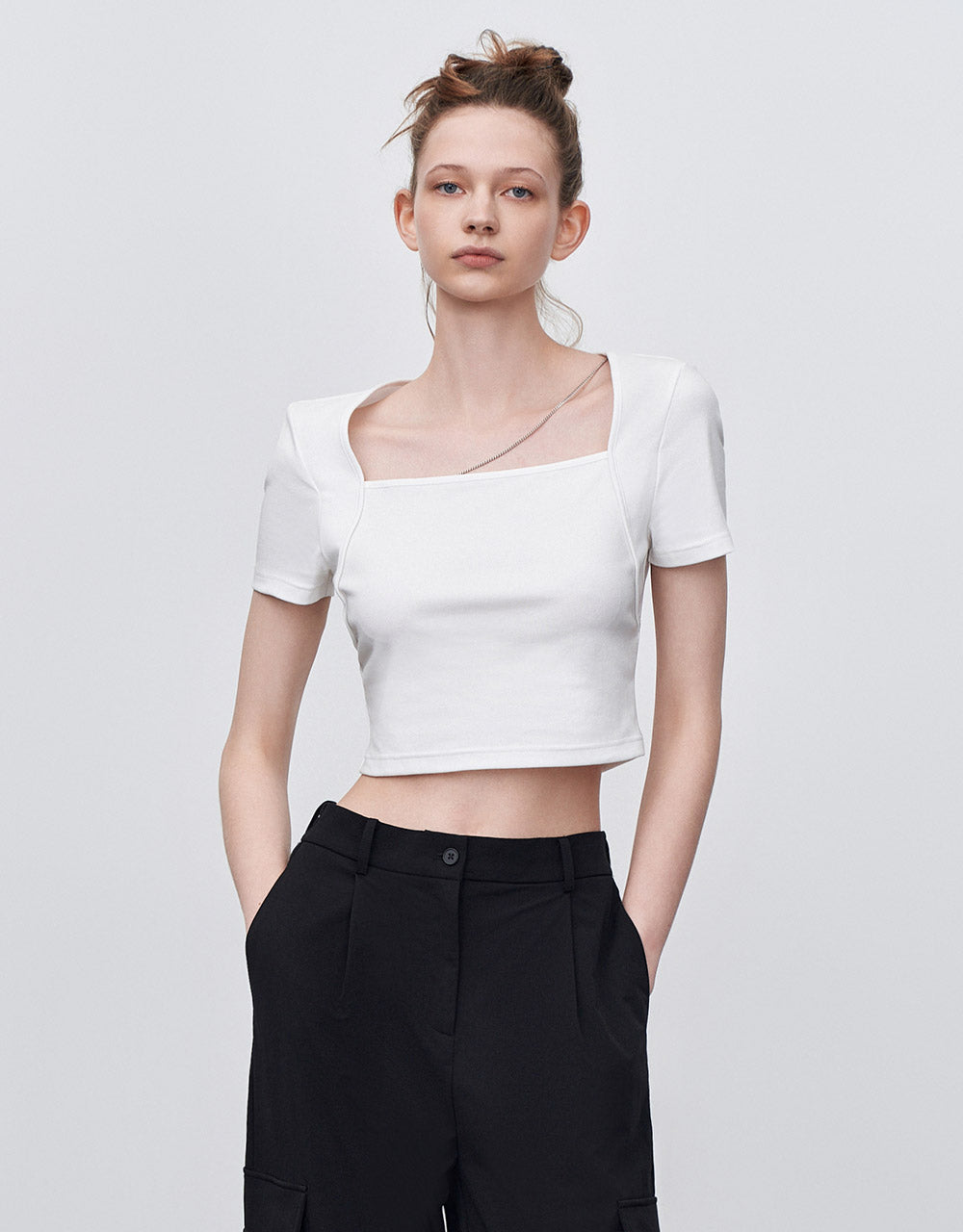 Cropped T-Shirt With Chain