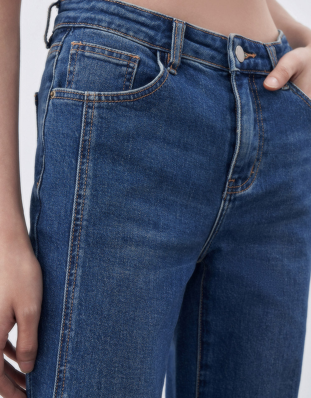 Slit Hem Straight Jeans