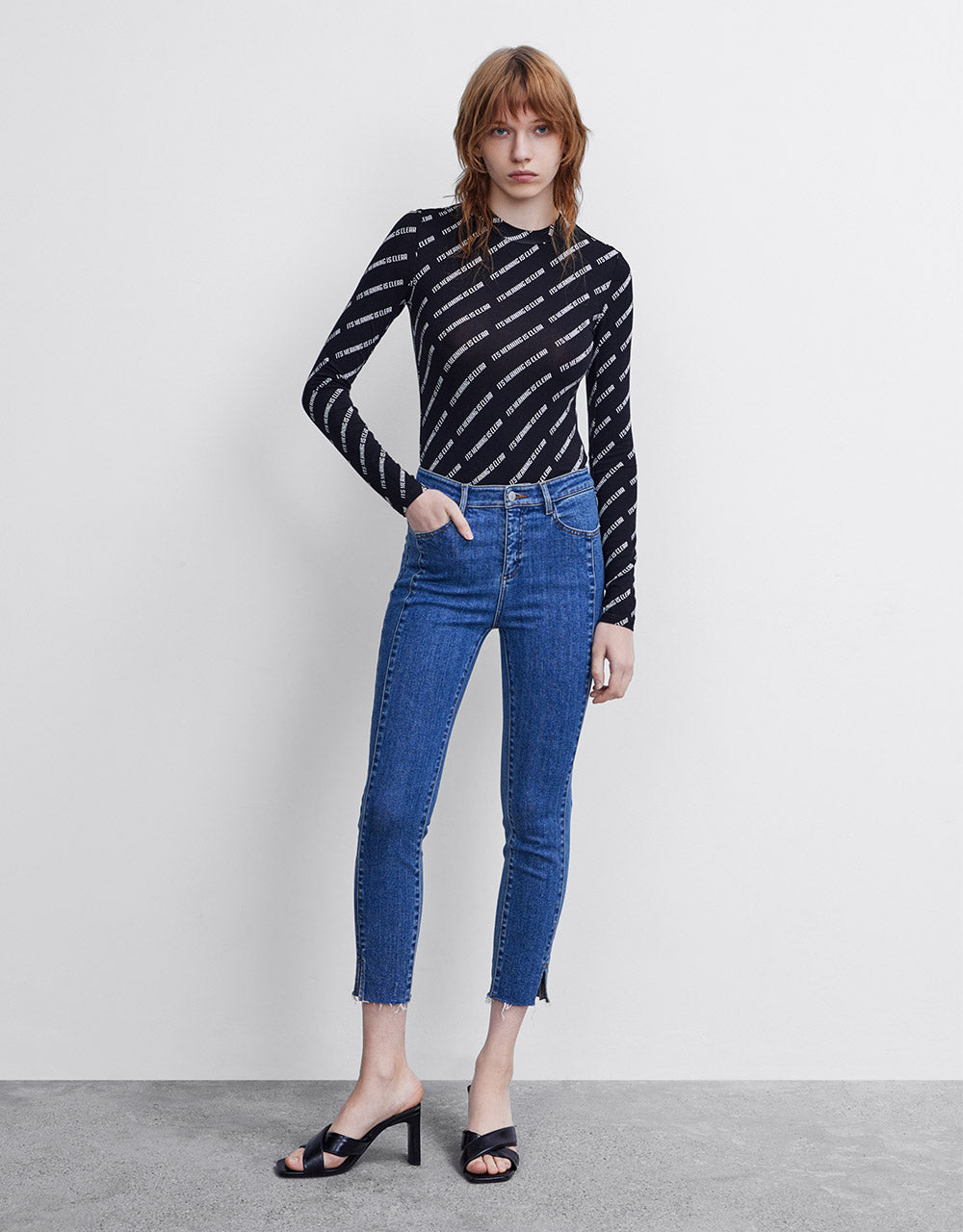 Slit Hem Skinny Jeans