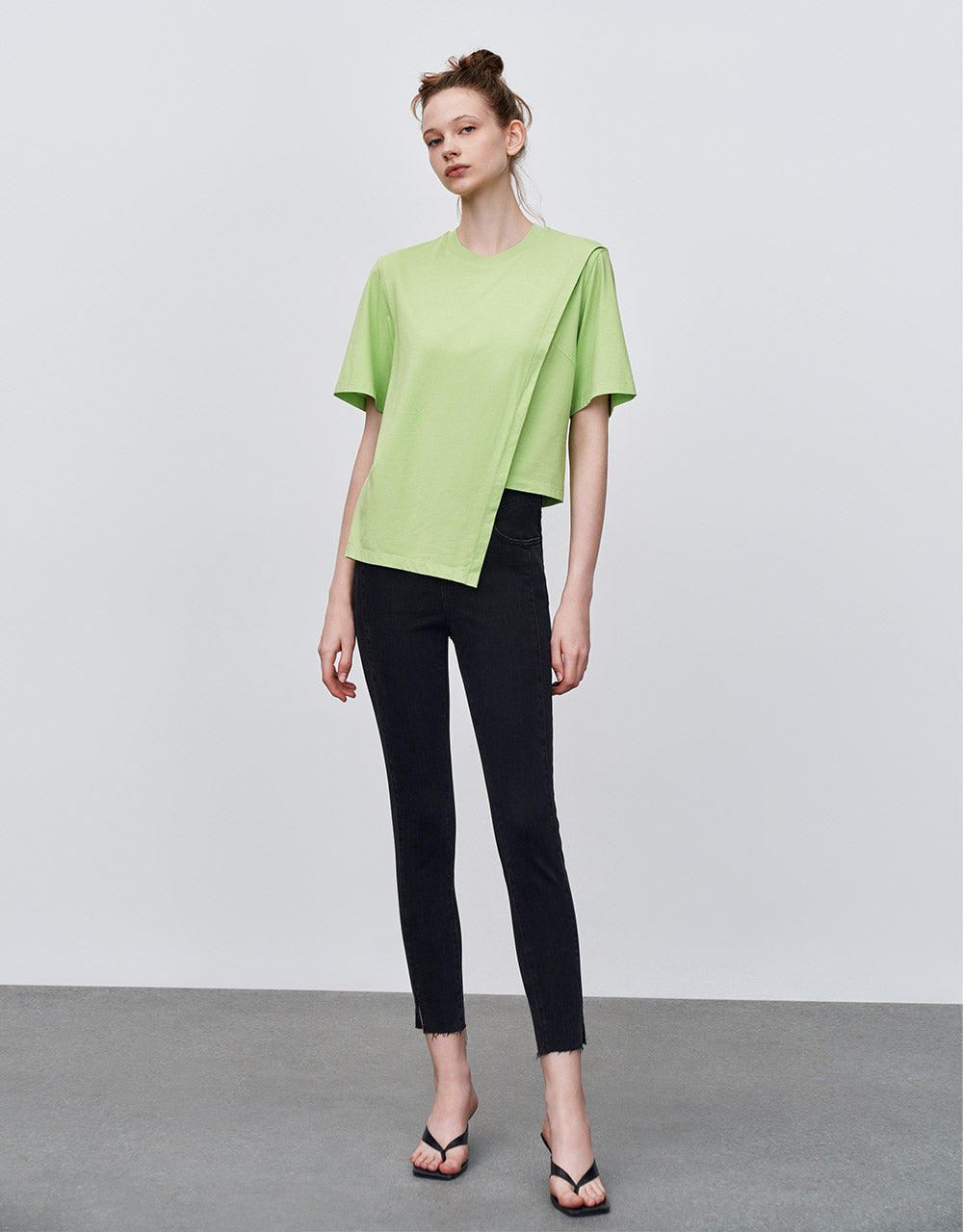 Slit Hem Skinny Jeans