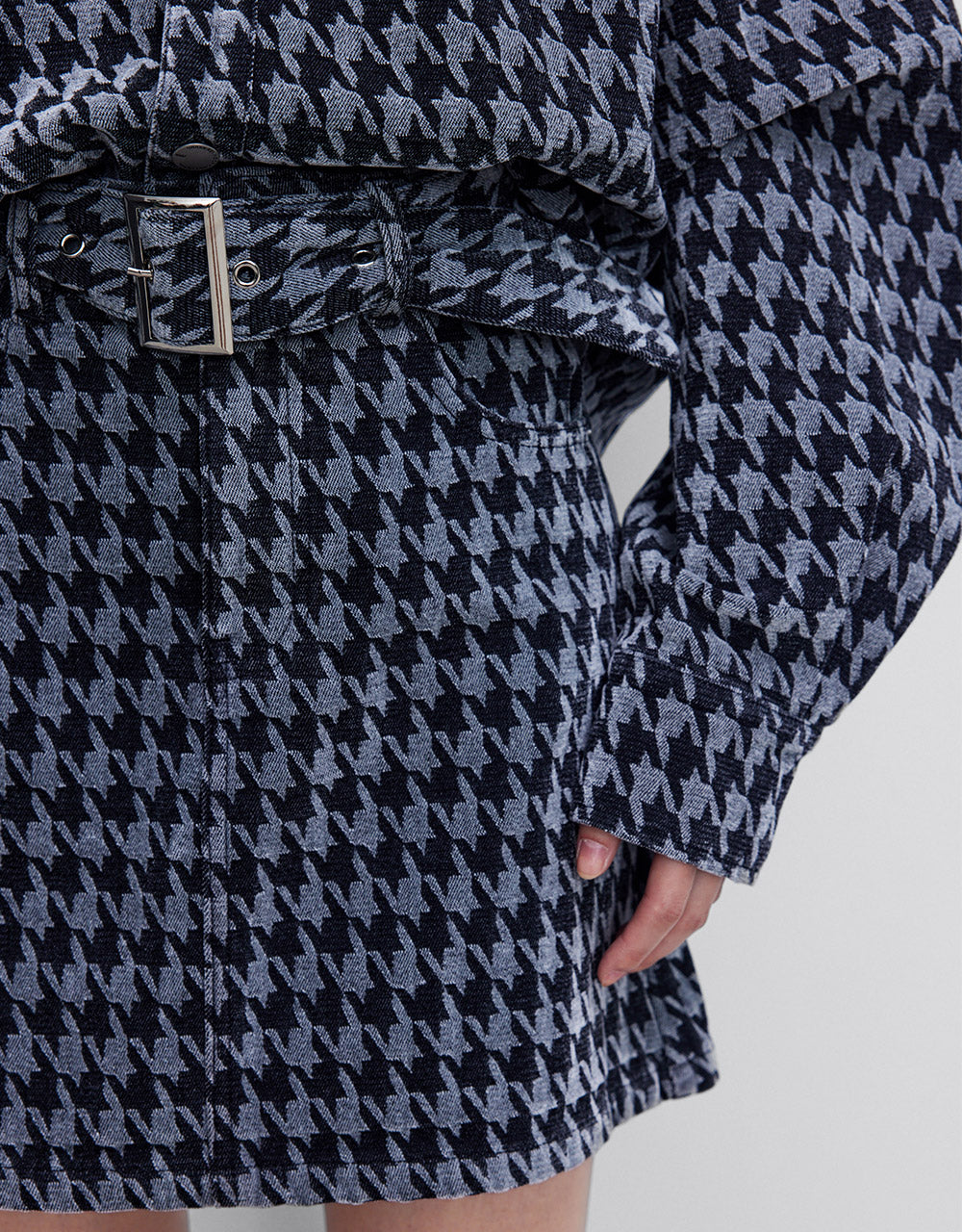 Houndtooth Belted Denim Skirt