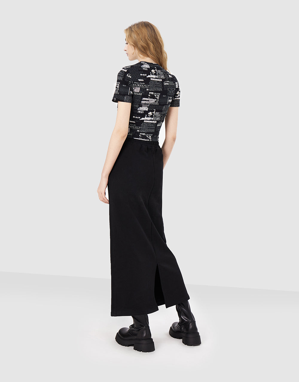 Elastic Waist Midi Skirt