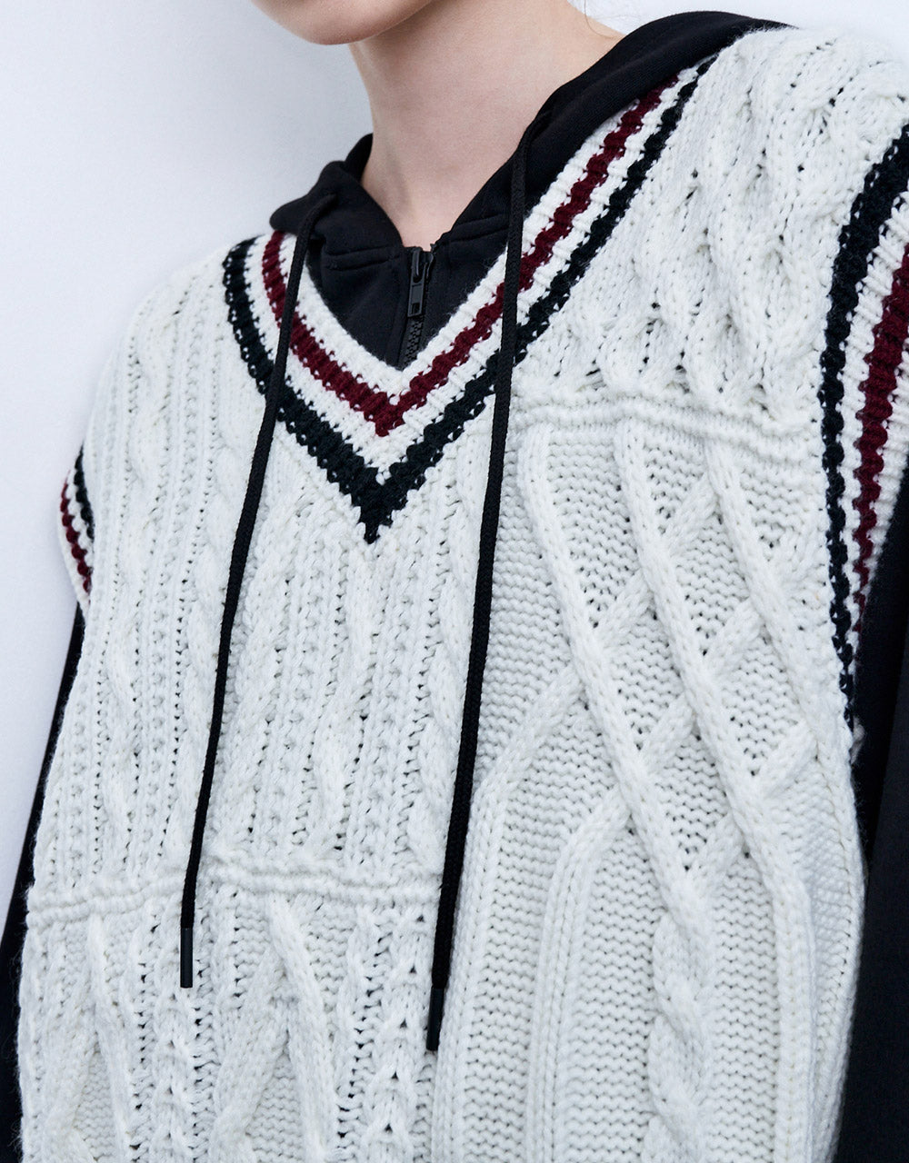 Contrast Trim Sweater Vest