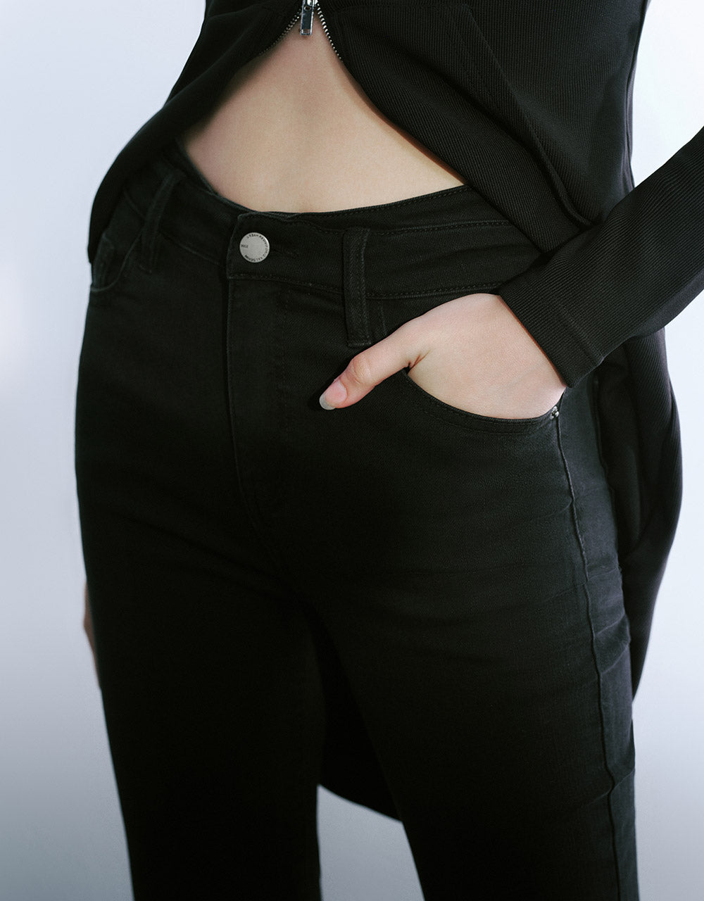 Mid Waist Maxi Flare Jeans