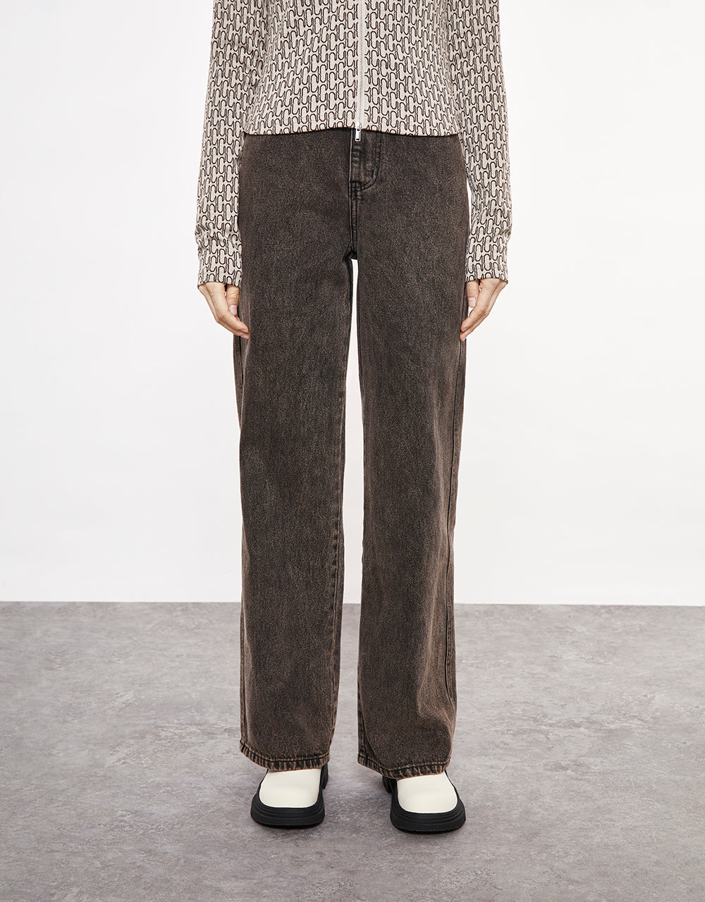 Mid Waist Straight Jeans